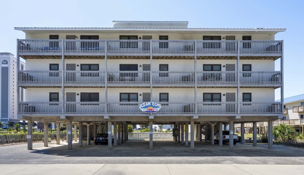 Resort Ocean Echo